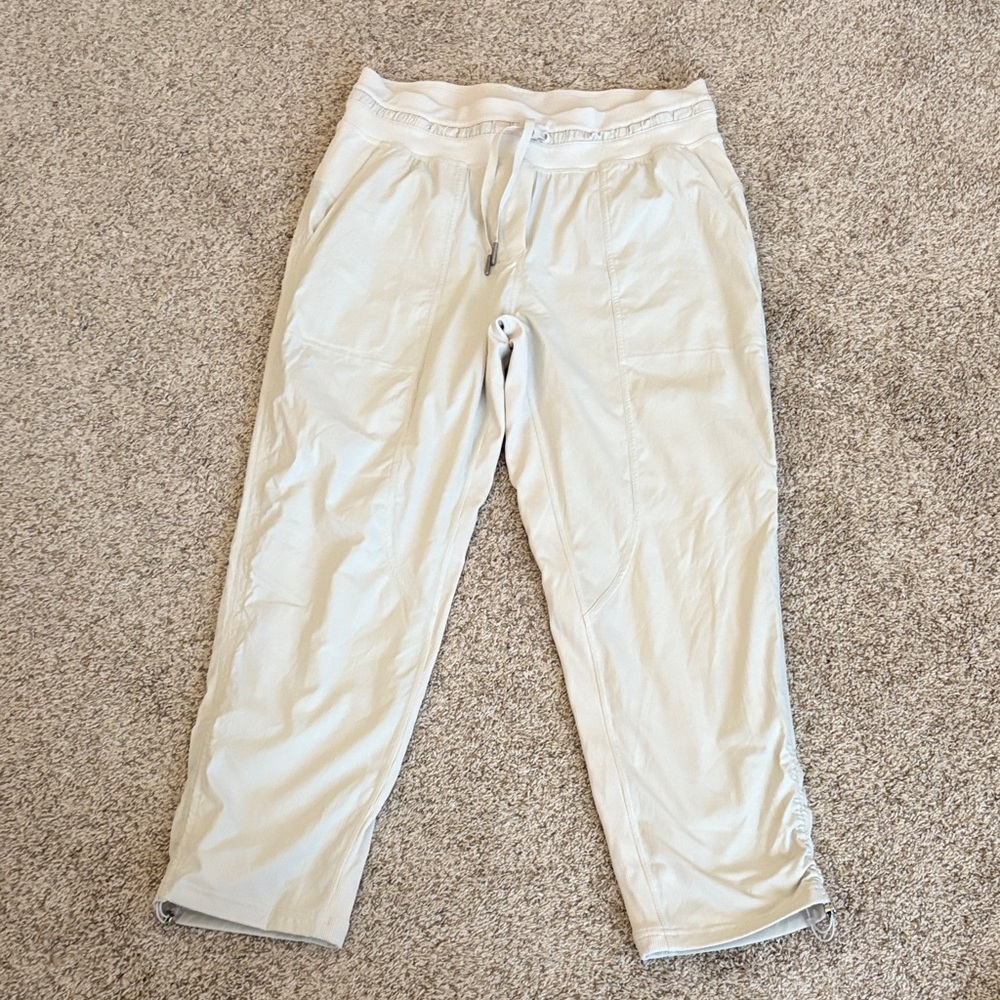 Lululemon Dance Studio Mid-Rise Cropped Pant - Lined